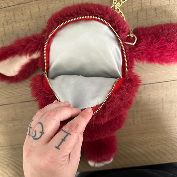 Red Rabbit Fuzzy Purse, Stuffed Animal Girls - Picture 4 of 5